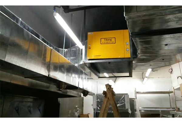 油煙凈化器一直亮紅燈 油煙凈化器一直亮紅燈